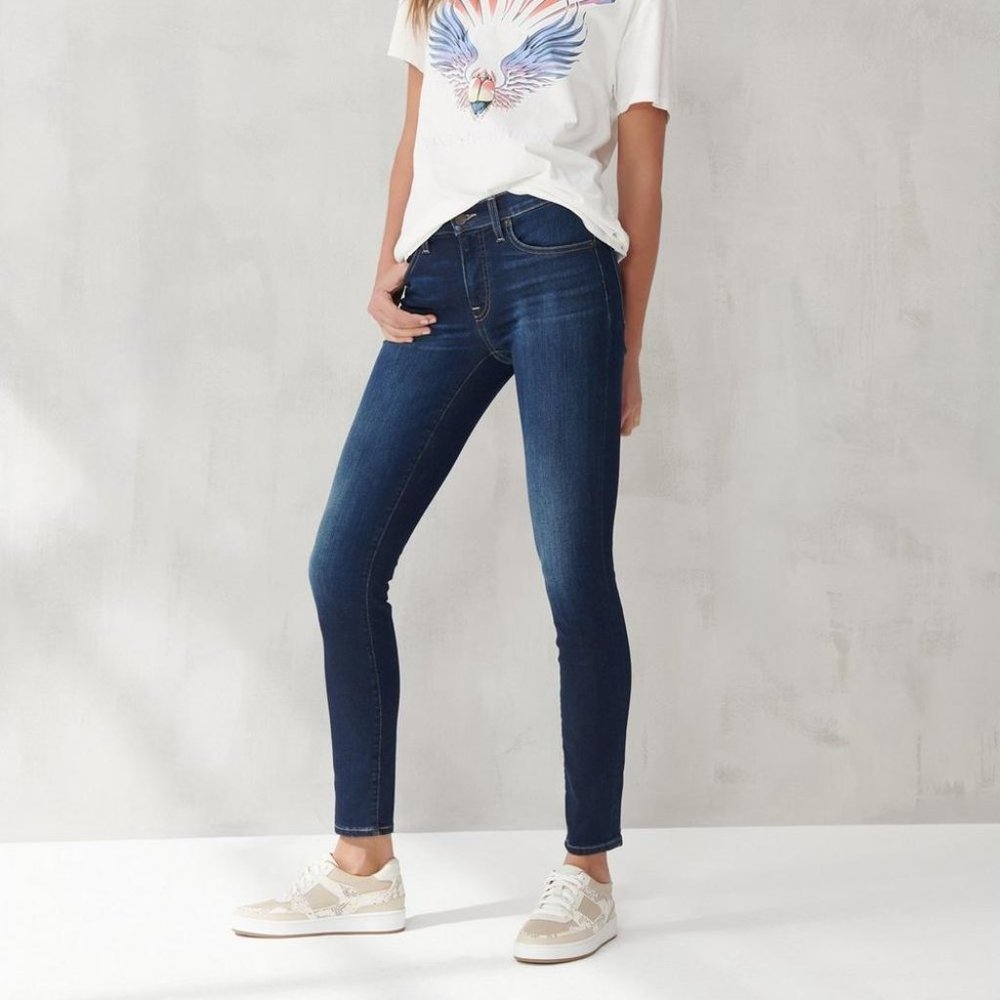 Stretchy Mid Rise Ava Skinny Jean